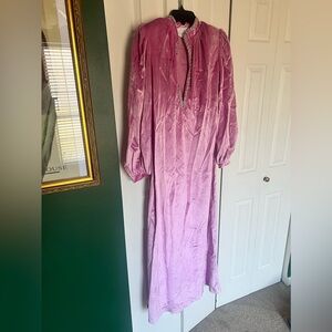 Stunning Vintage Beverly Night Gown - Had Slit put in